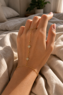 NIKKY // stainless steel handchain