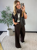 KHLOÉ // gilet ambika bruin